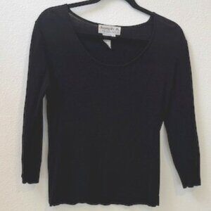 Lightweight black Joseph A ¾ sleeve sweater